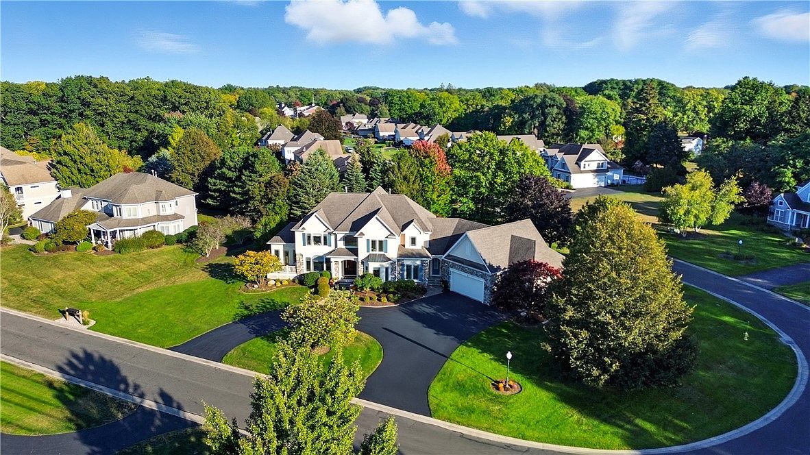 430 Sundance Trl Webster, NY 14580 - Thumbnail 3