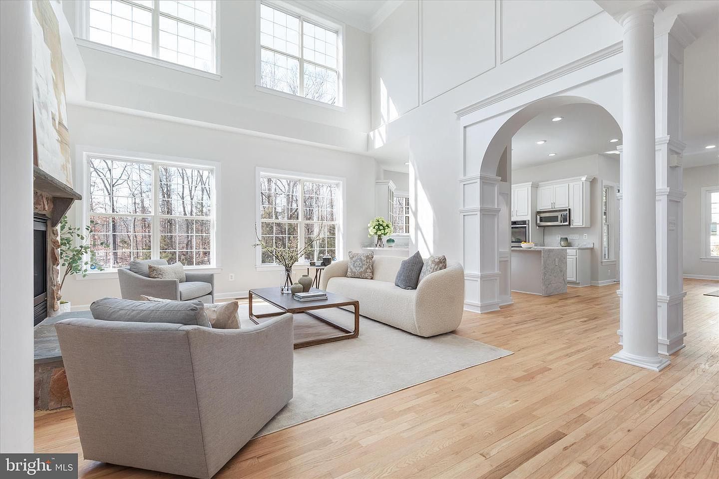 22407 Dolomite Hills Dr Ashburn, VA 20148 - Thumbnail 3