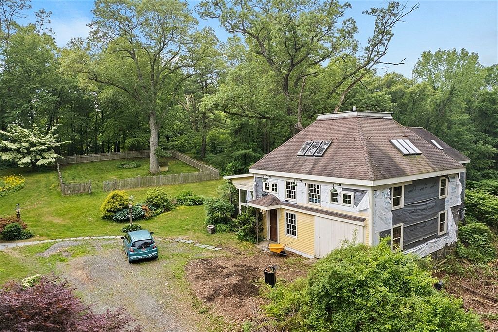 21 Main St Newbury, MA 01922 - Thumbnail 3