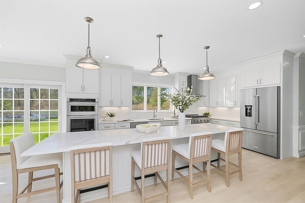 1 Osprey Ct Rowley, MA 01969 - Thumbnail 3