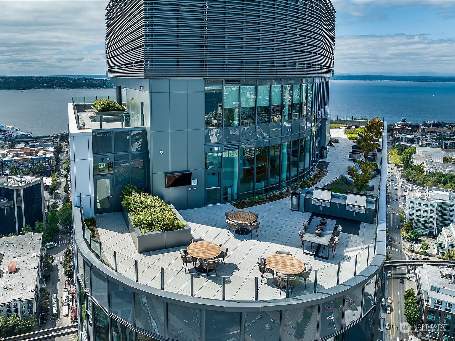 2510 6th Ave #1106 Seattle, WA 98121 - Thumbnail 3