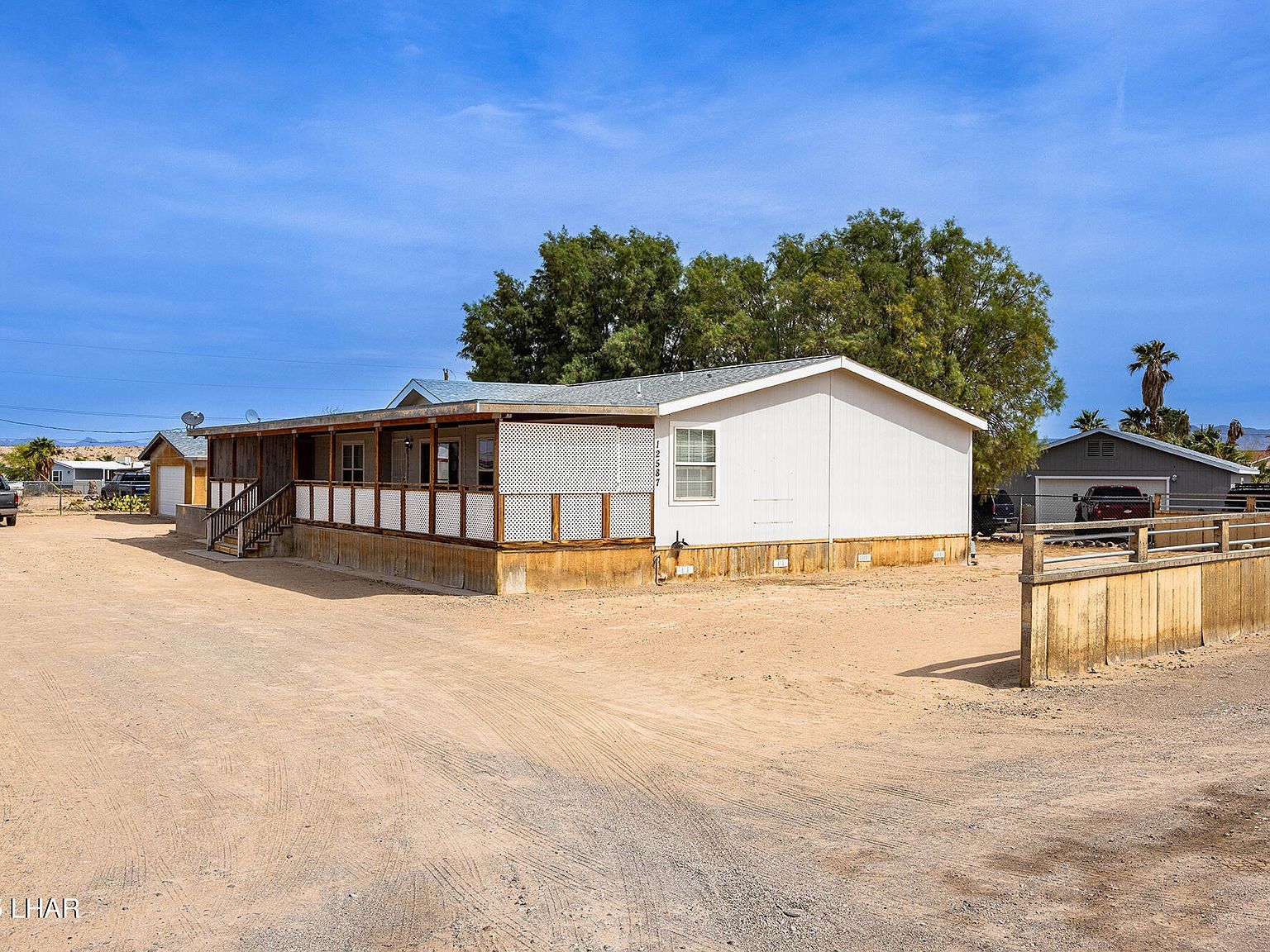 12587 S El Mirage Dr Topock, AZ 86436 - Thumbnail 3