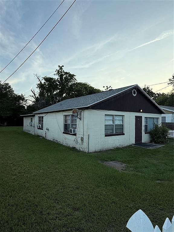 1425 26th St Orlando, FL 32805 - Thumbnail 3