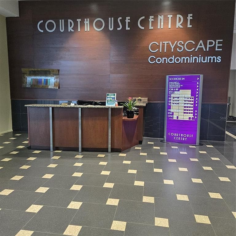 1990 Main St Ph 4 Sarasota, FL 34236 - Thumbnail 3