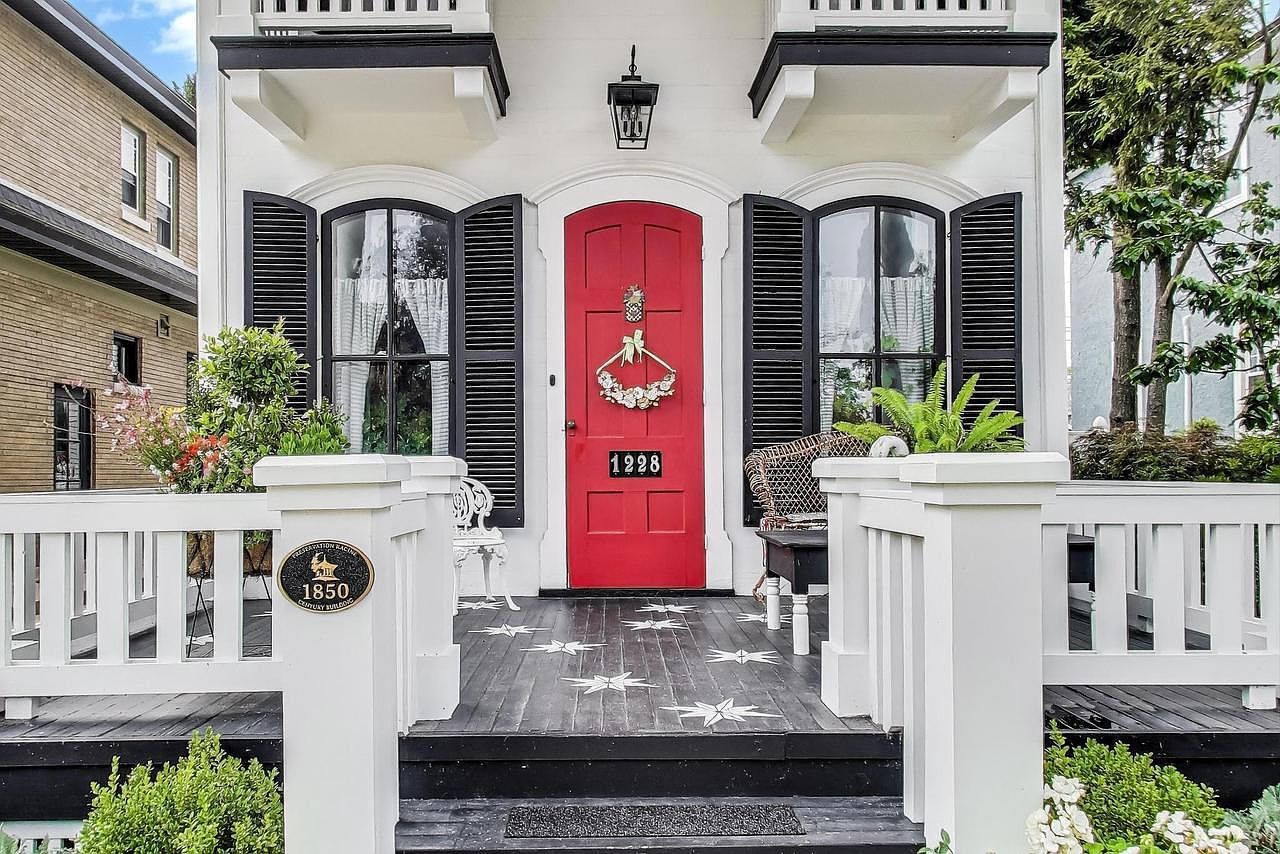 1228 Main St Racine, WI 53403 - Thumbnail 3