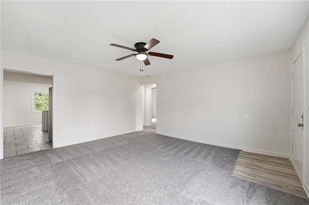 5609 Oakland Ave Kansas City, MO 64129 - Thumbnail 3