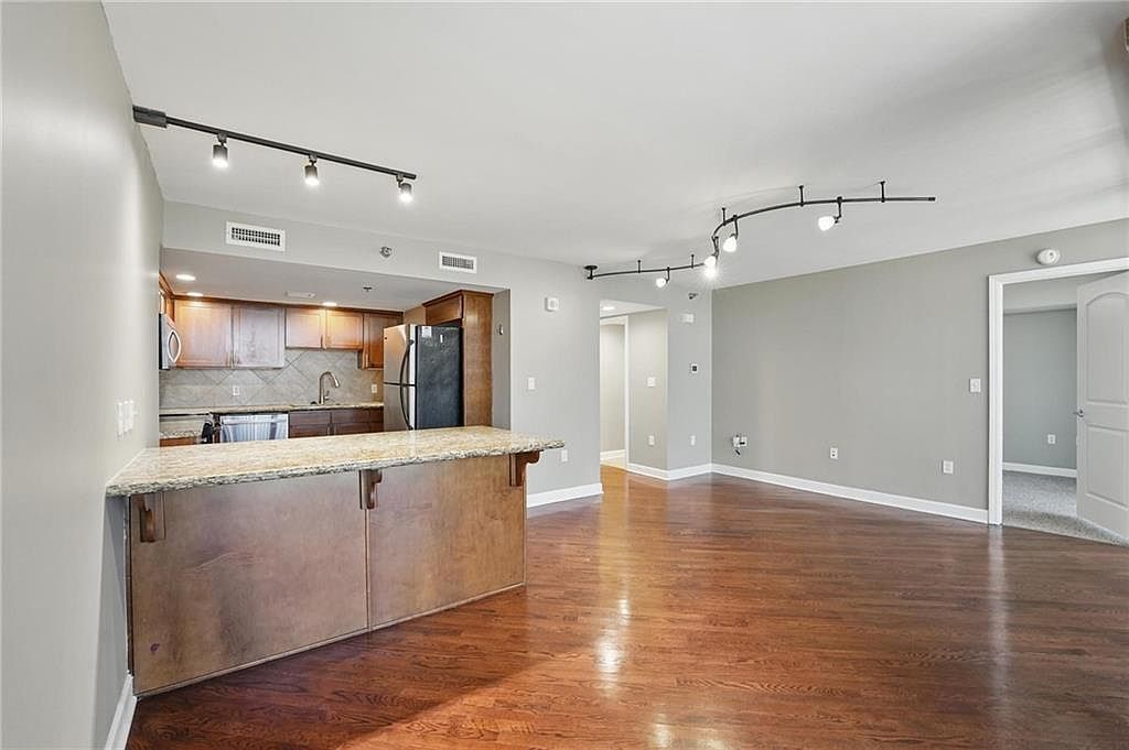 600 E Admiral Blvd Unit 1603 Kansas City, MO 64106 - Thumbnail 3