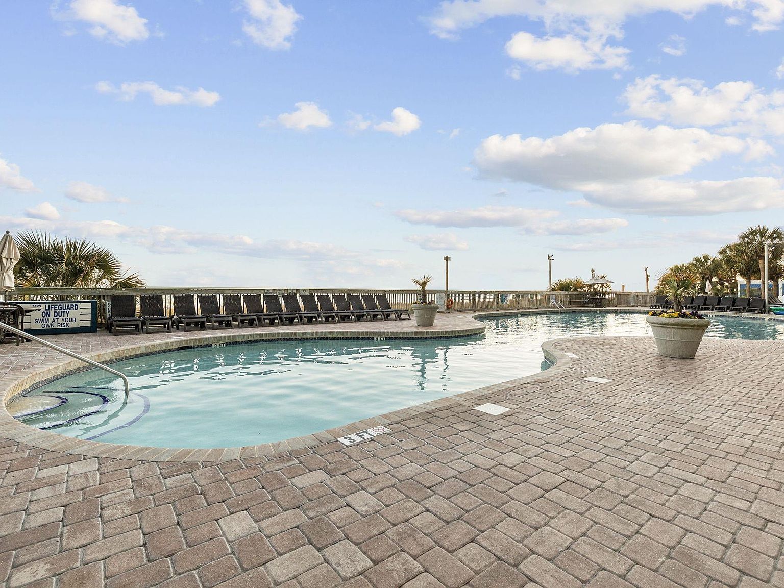 3000 N Ocean Blvd Myrtle Beach, SC 29577 - Thumbnail 3