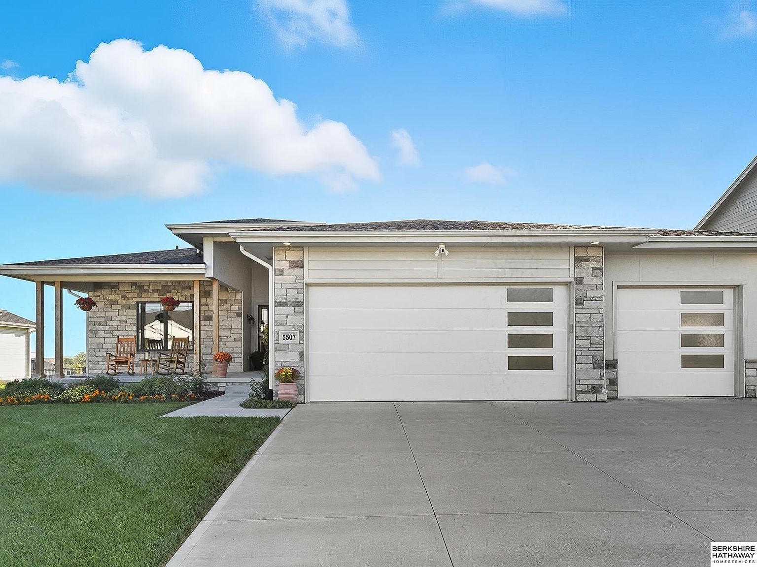 5507 N 208th St Elkhorn, NE 68022 - Thumbnail 3