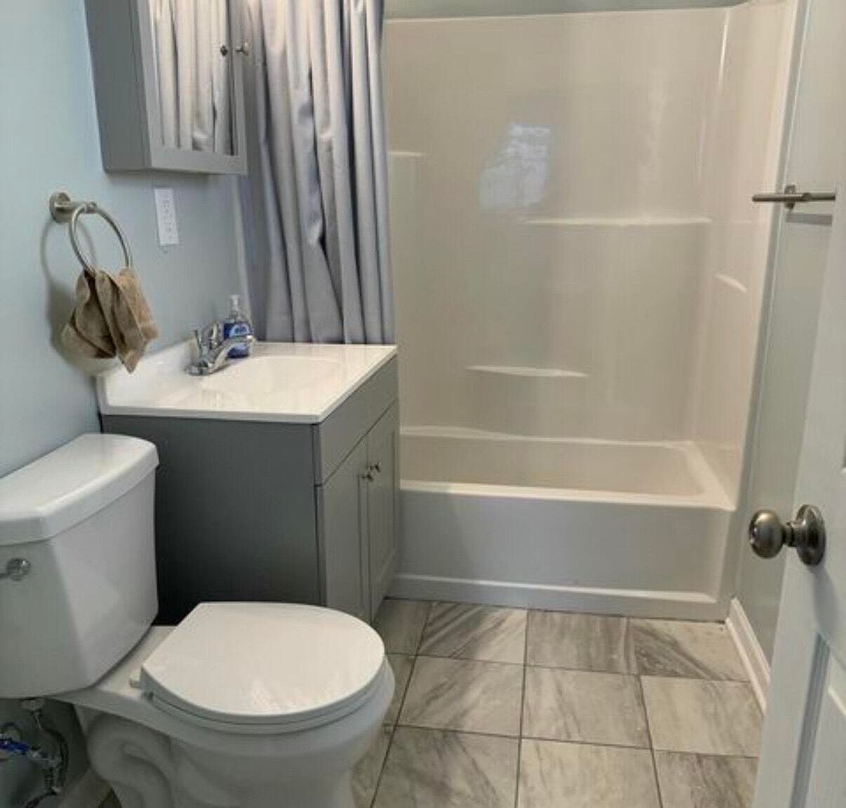 40 Bay Shore Dr #A & B Toms River, NJ 08753 - Thumbnail 3