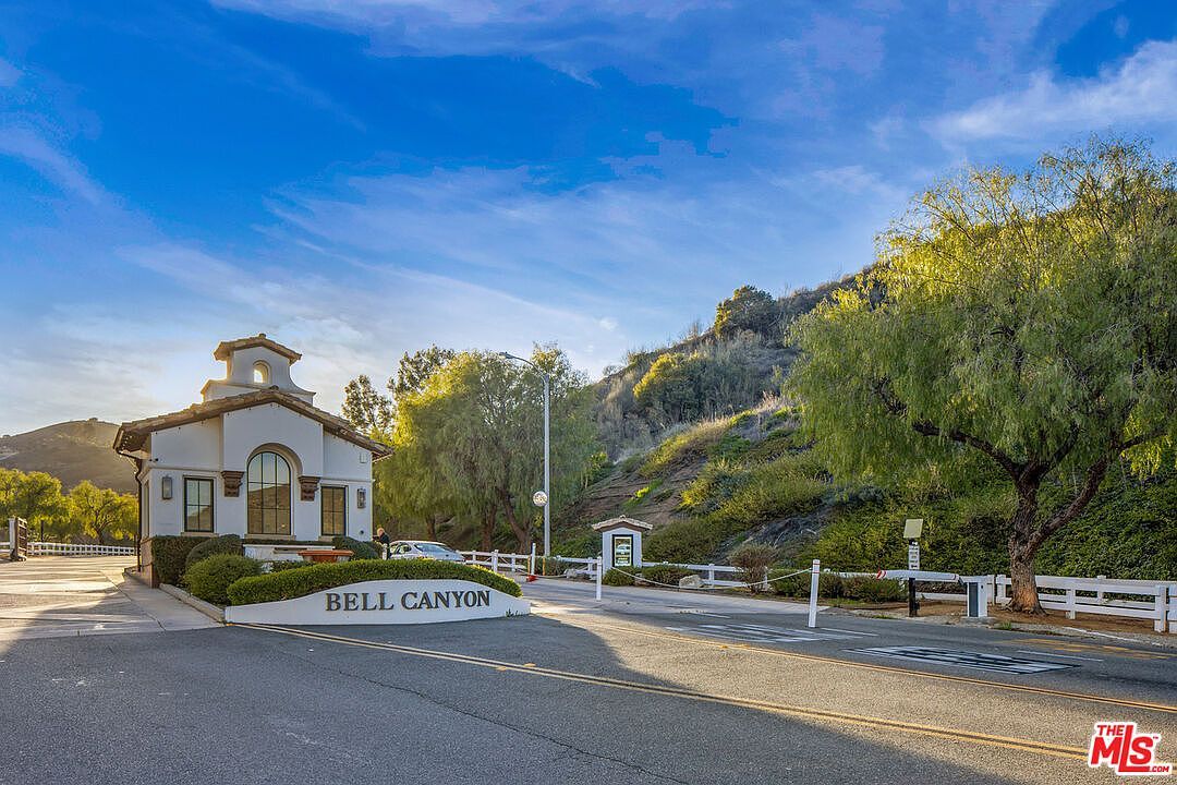 109 Buckskin Rd Bell Canyon, CA 91307 - Thumbnail 3