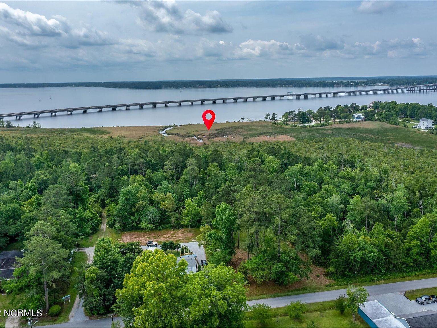 N A Sandy Point Rd New Bern, NC 28560 - Thumbnail 3