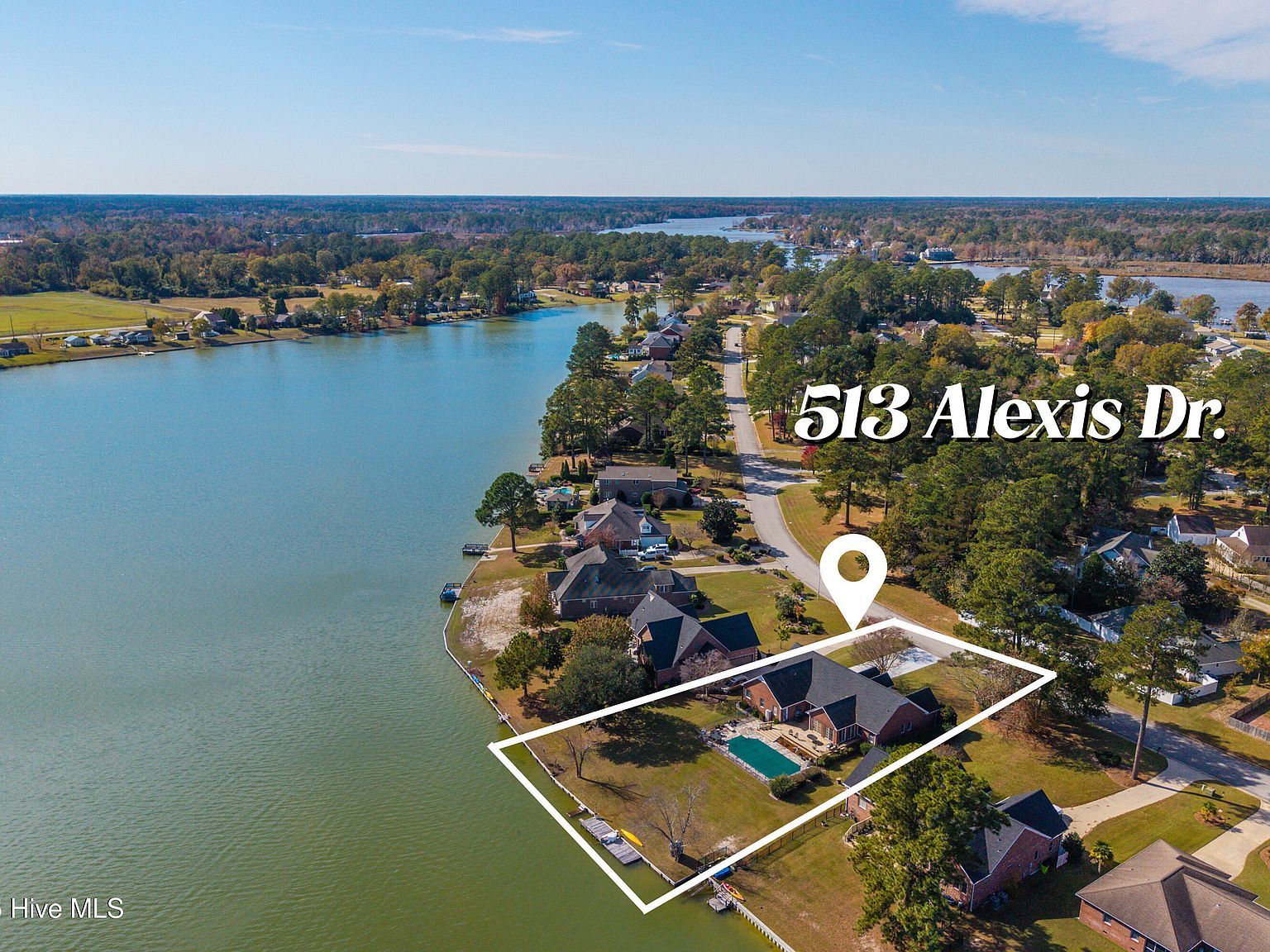 513 Alexis Dr New Bern, NC 28562 - Thumbnail 3