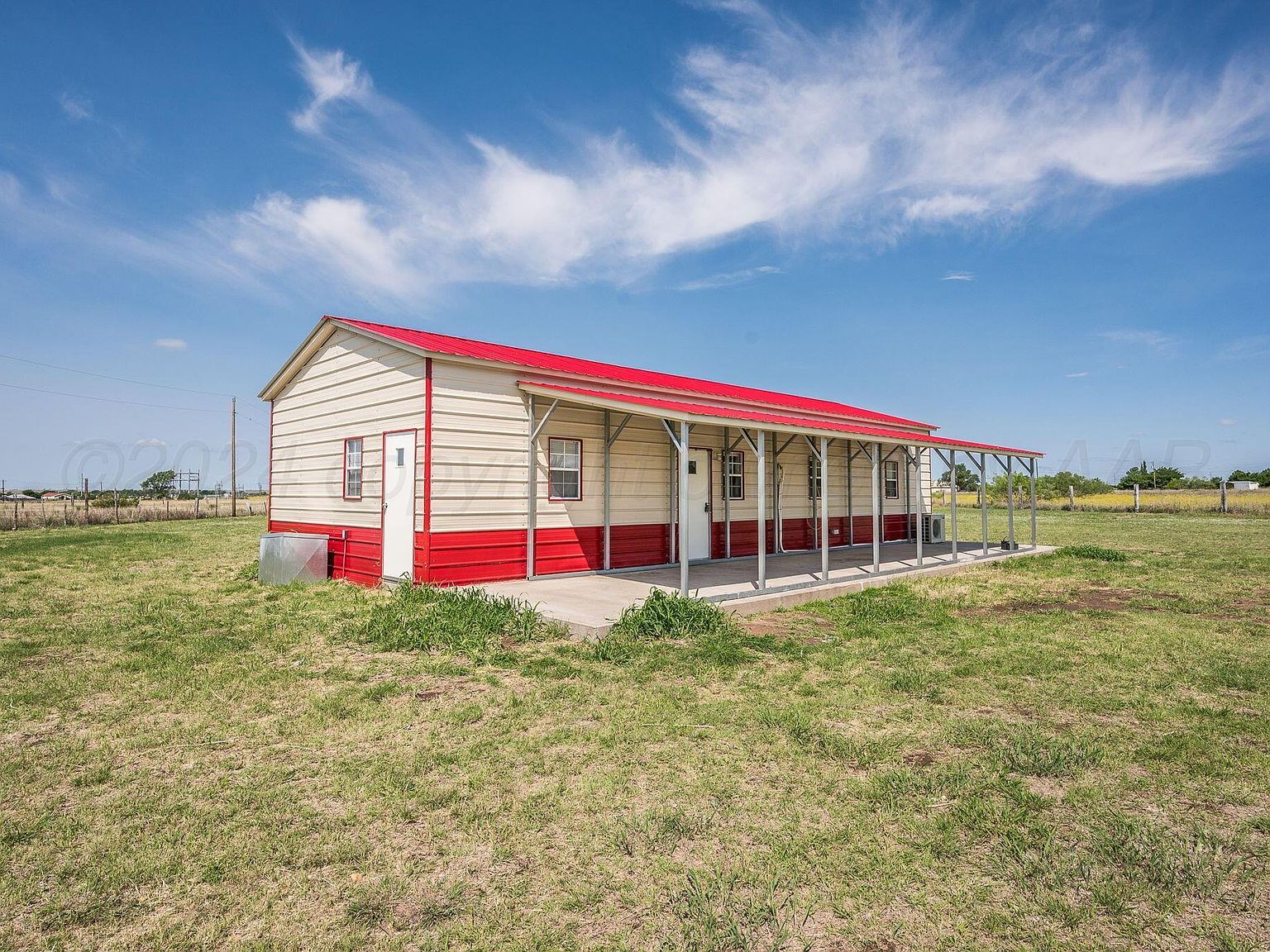 621 Plainview St Clarendon, TX 79226 - Thumbnail 3