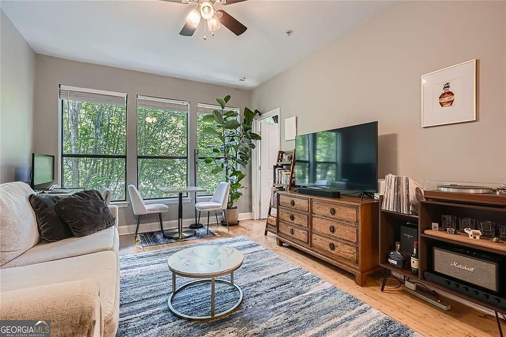 821 Ralph McGill Blvd NE APT 3301 Atlanta, GA 30306 - Thumbnail 3