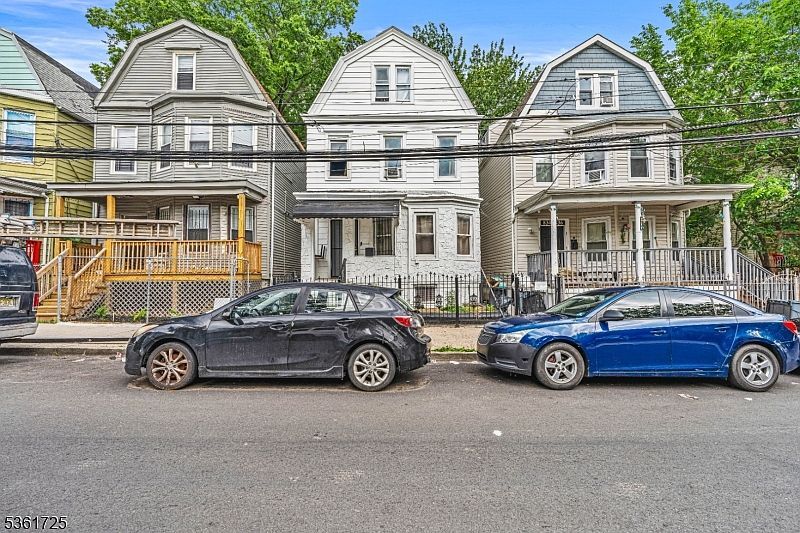 832 S 15th St Newark, NJ 07108 - Thumbnail 3