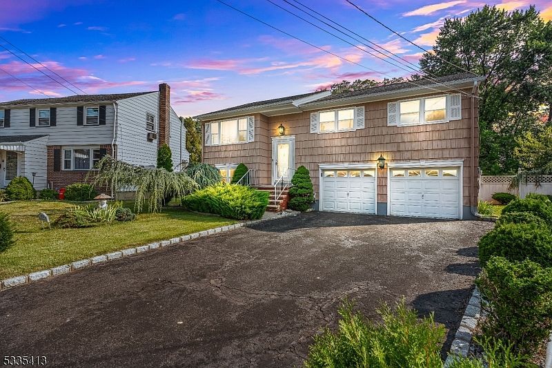 2636 Frederick Ter Union, NJ 07083 - Thumbnail 3