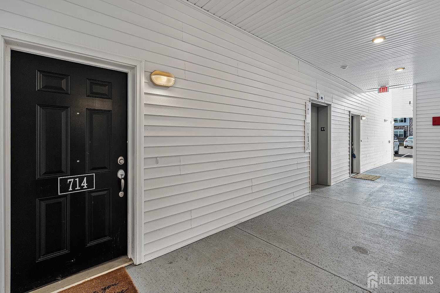 714 Stiller Ln Monroe Township, NJ 08831 - Thumbnail 3