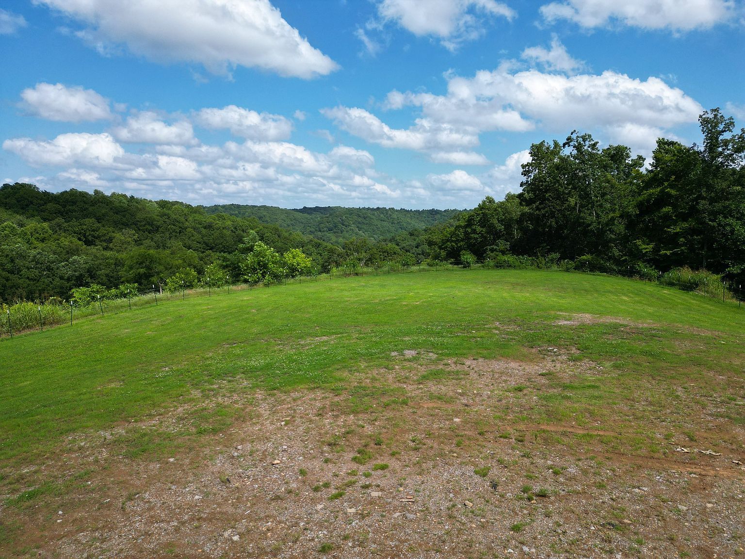 1013 Valencia Ct Ashland City, TN 37015 - Thumbnail 3