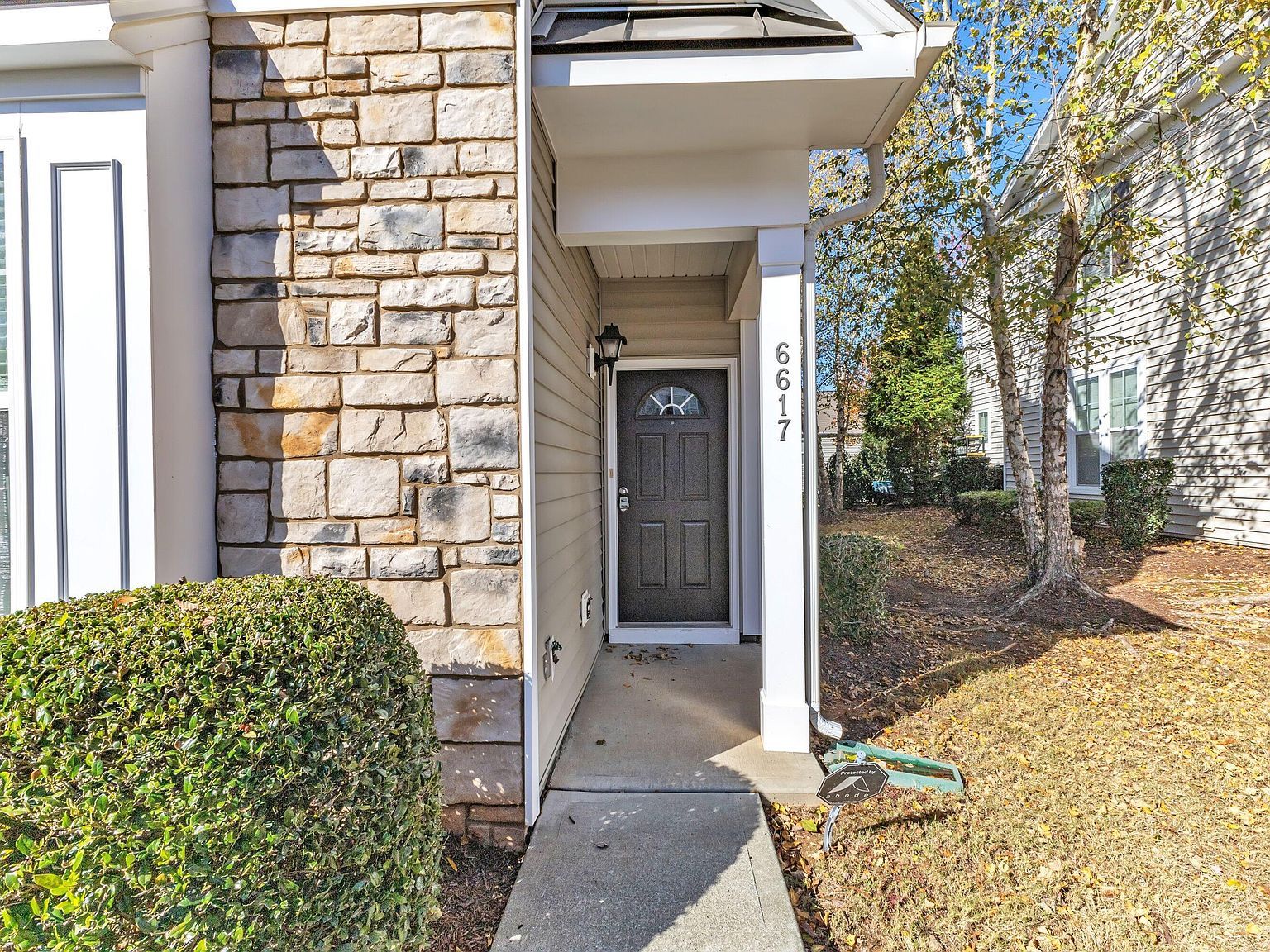 6617 Clarksburg Pl Raleigh, NC 27616 - Thumbnail 3