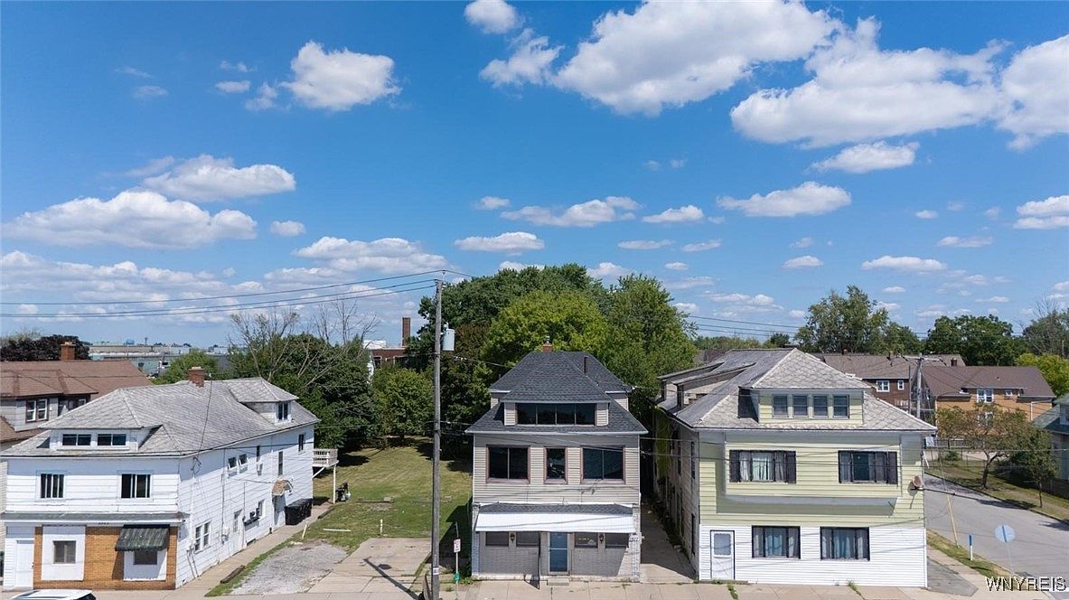 2877 Niagara St Buffalo, NY 14207 - Thumbnail 3