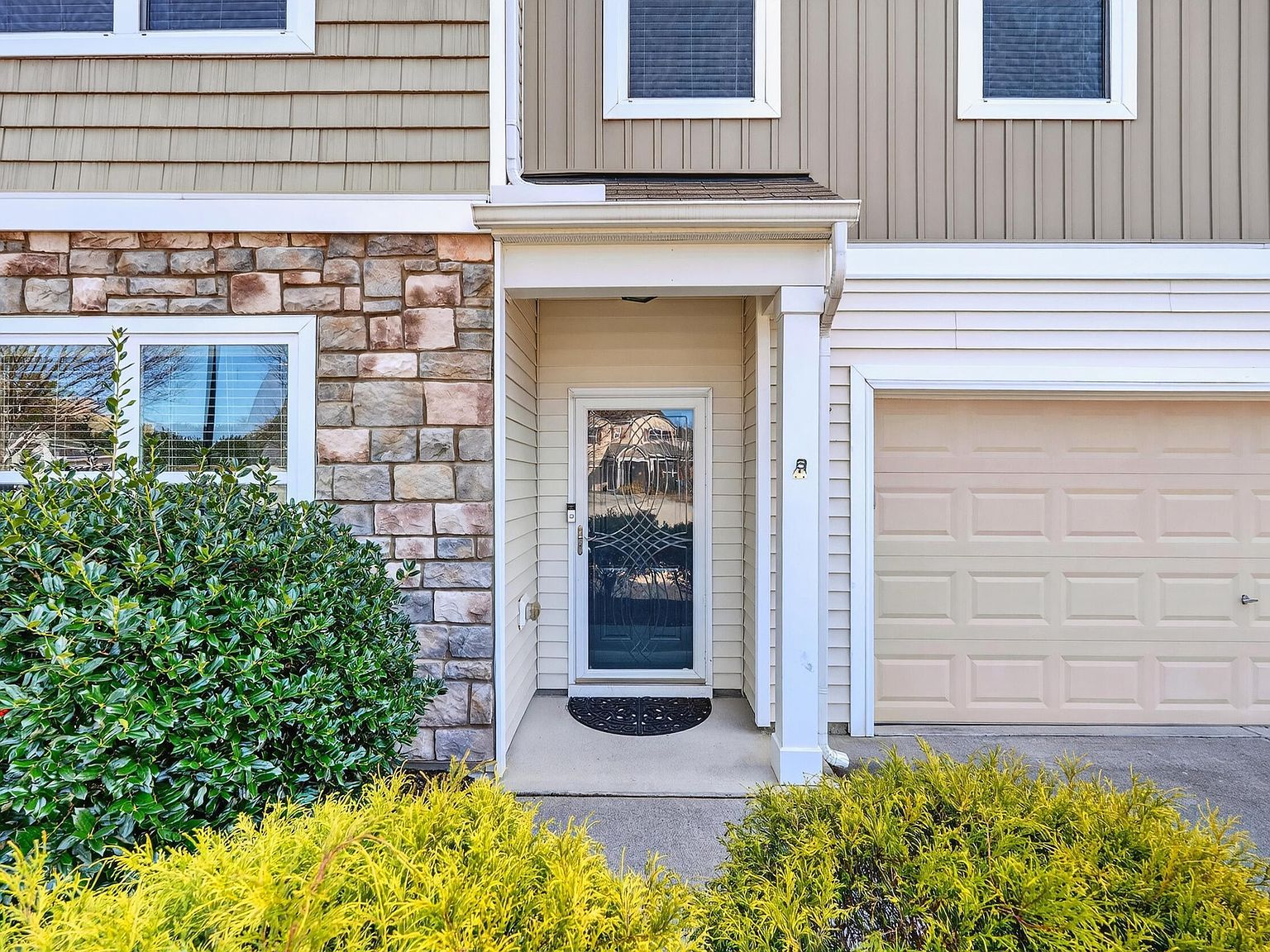 8144 Hovingham Way Raleigh, NC 27616 - Thumbnail 3