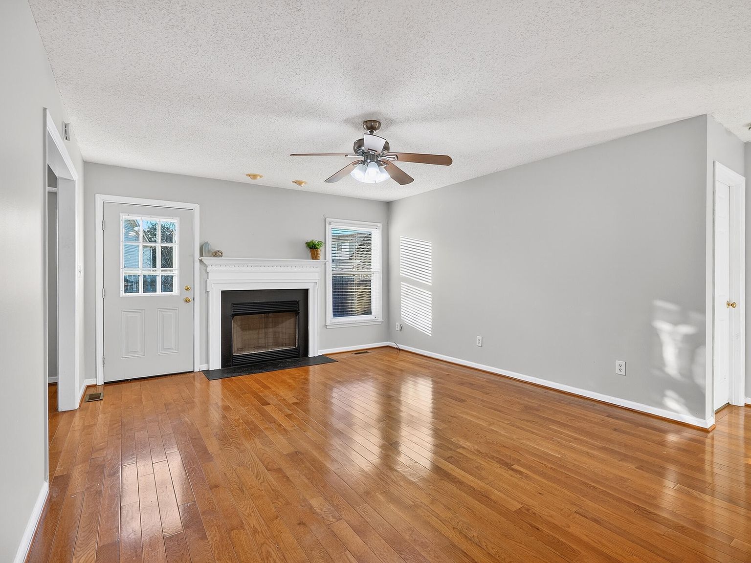 234 Cambridge Dr Angier, NC 27501 - Thumbnail 3