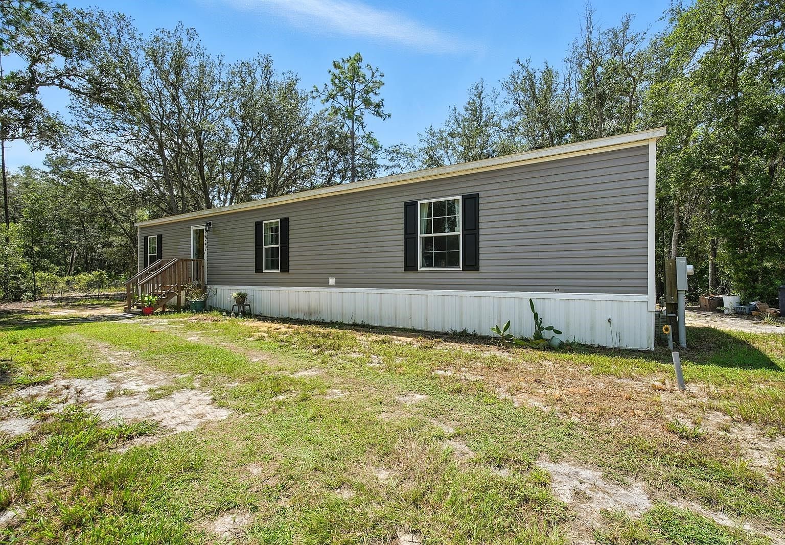 1141 Donovan Ave Interlachen, FL 32148 - Thumbnail 3