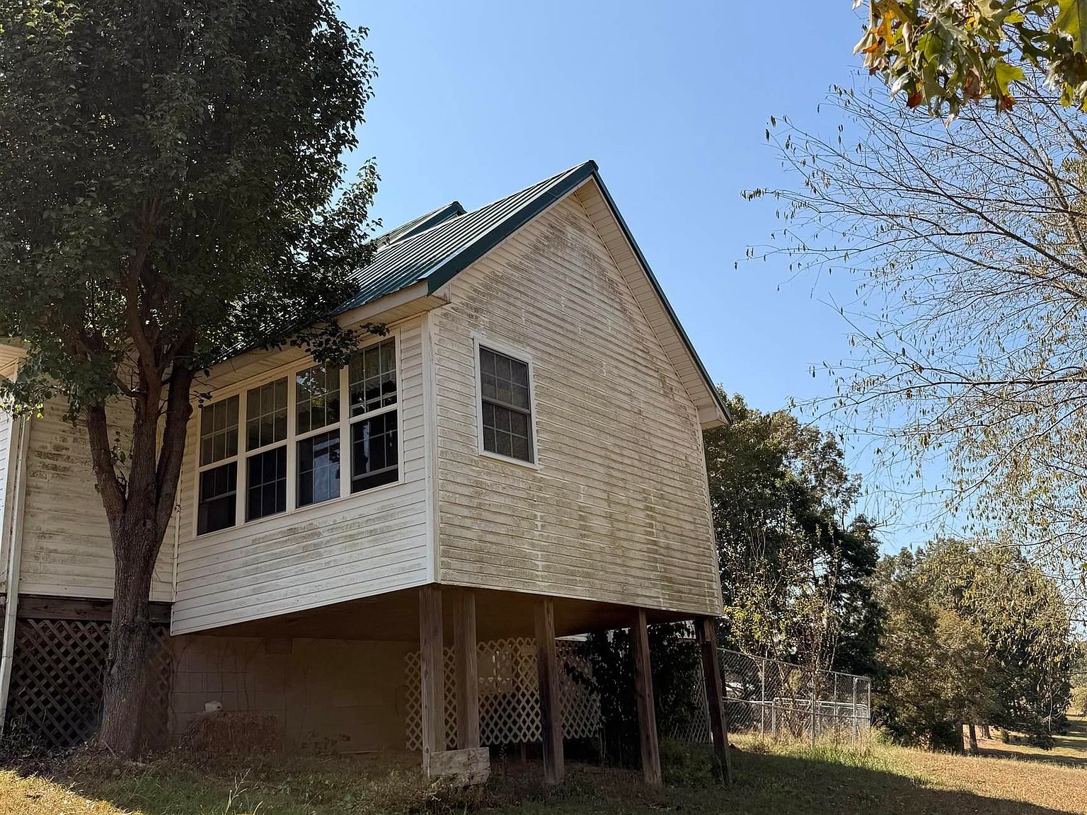 773 Rolling Meadows Rd Grand Rivers, KY 42045 - Thumbnail 3