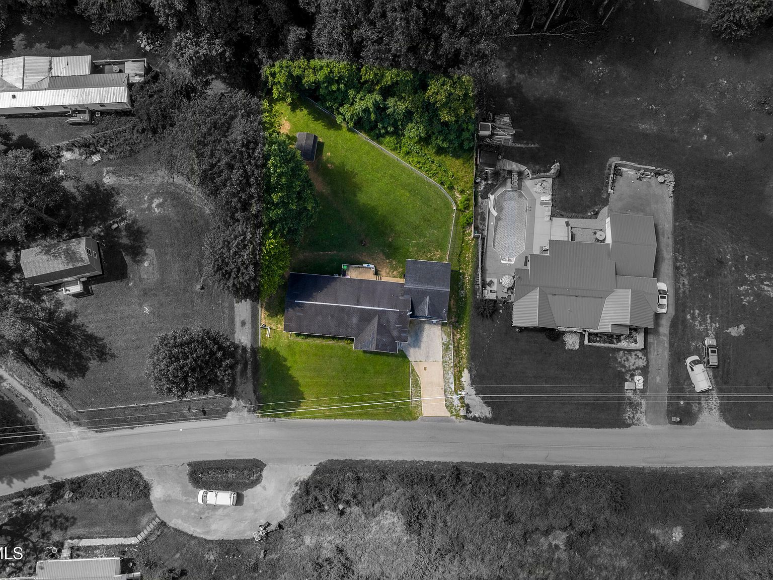 1883 Powder Branch Rd Johnson City, TN 37601 - Thumbnail 3