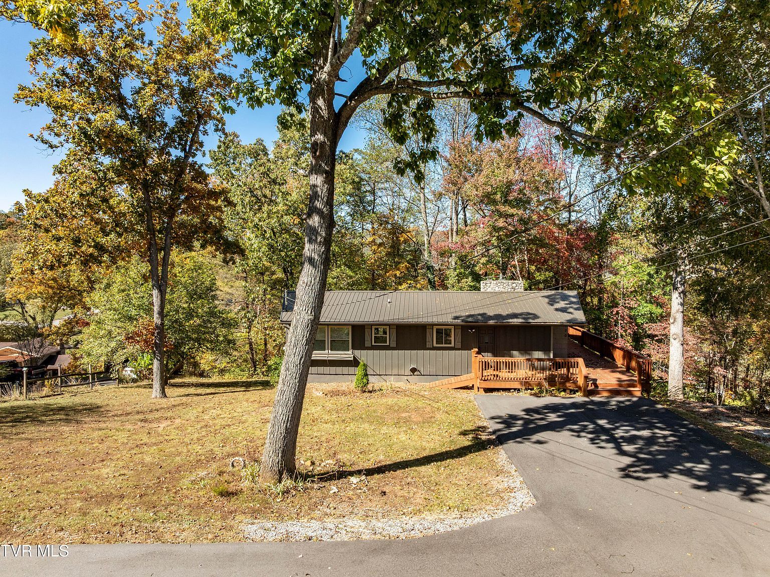 170 Diana Ave Erwin, TN 37650 - Thumbnail 3