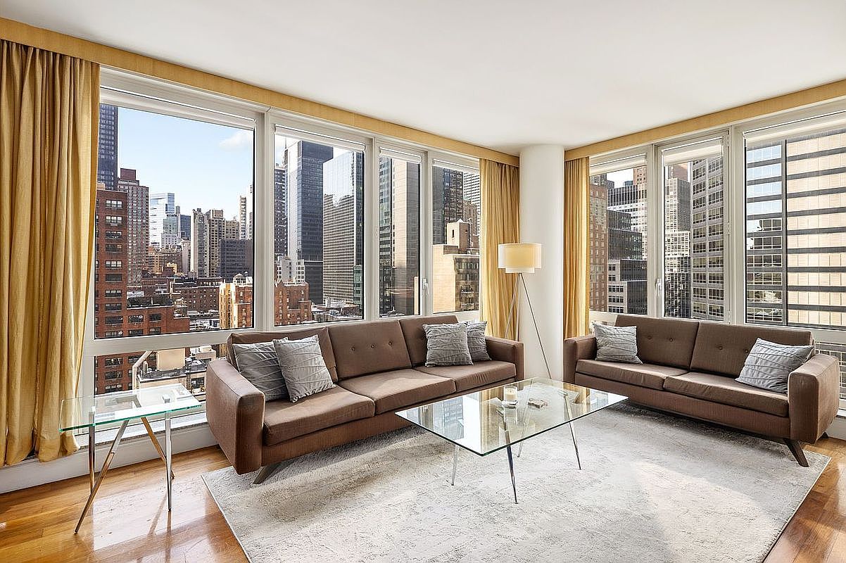 250 E 53rd St APT 1601 New York, NY 10022 - Thumbnail 3