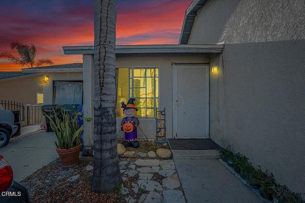 308 Citrus St Santa Paula, CA 93060 - Thumbnail 3