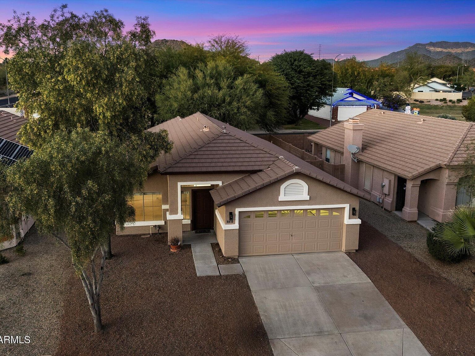 8810 E Colby Cir Mesa, AZ 85207 - Thumbnail 3