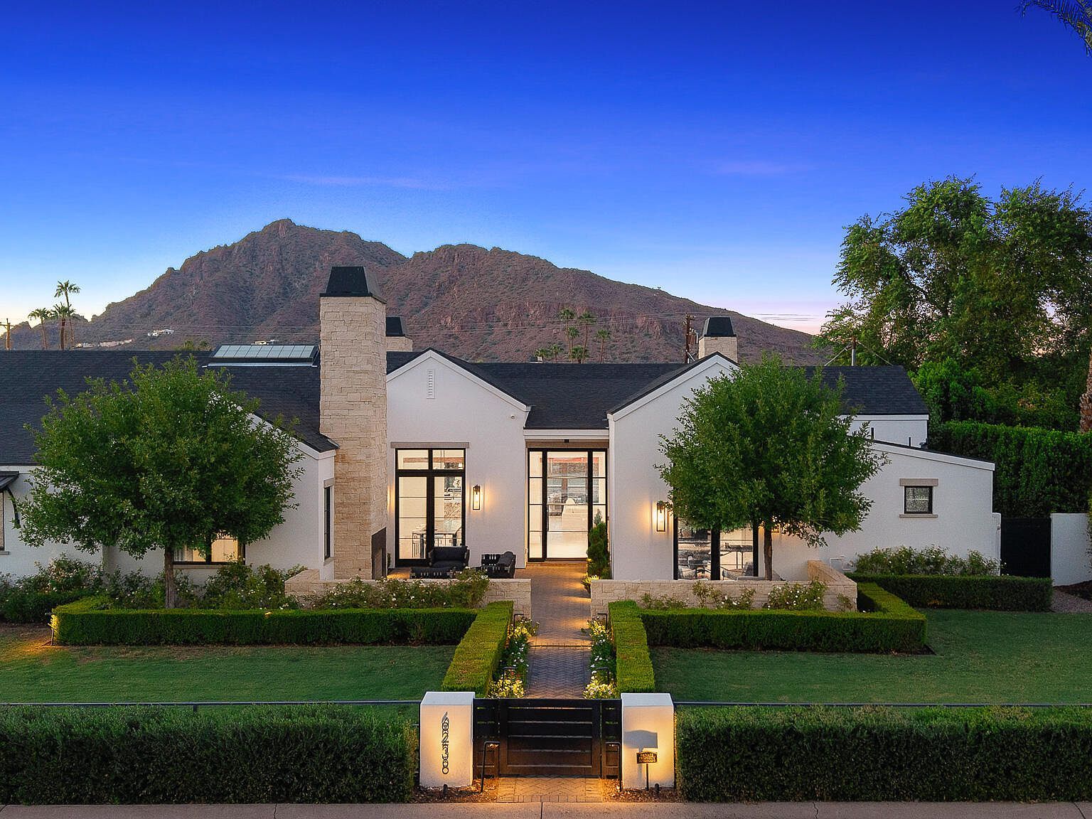 6238 E Calle Rosa Scottsdale, AZ 85251 - Thumbnail 3