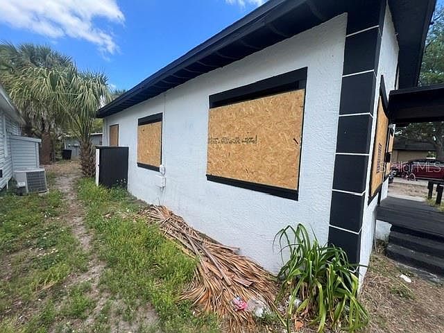1106 Carlton St Clearwater, FL 33755 - Thumbnail 3