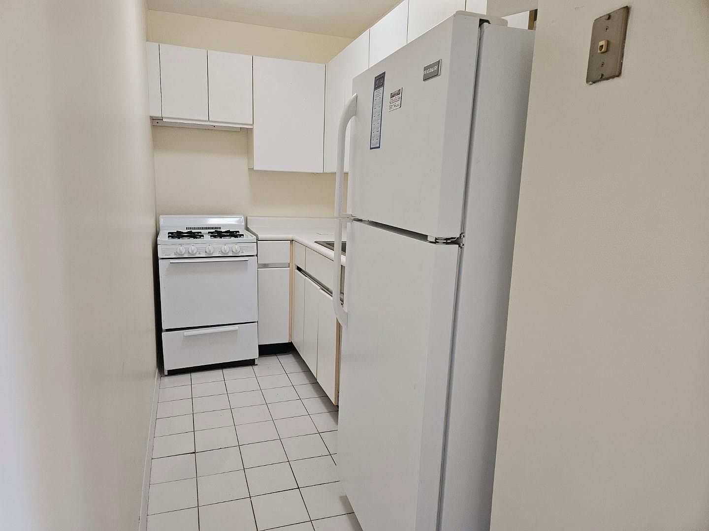 87-30 62nd Ave #7F Rego Park, NY 11374 - Thumbnail 3