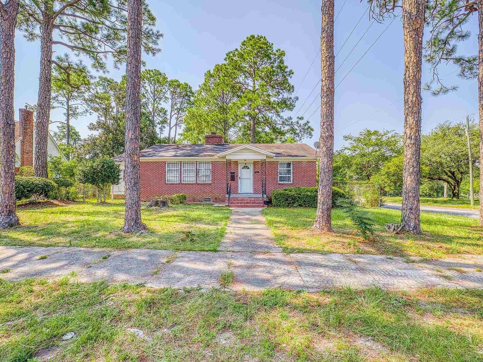 835 W Moreno St Pensacola, FL 32501 - Thumbnail 3