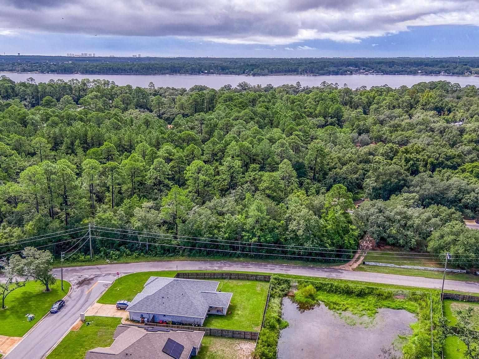 Nelson St Navarre, FL 32566 - Thumbnail 3