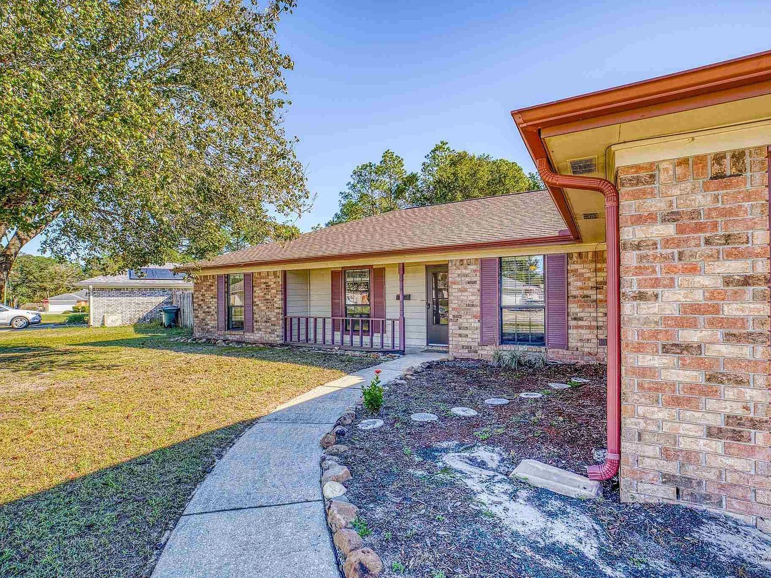 9013 Bluebay Ln Pensacola, FL 32506 - Thumbnail 3