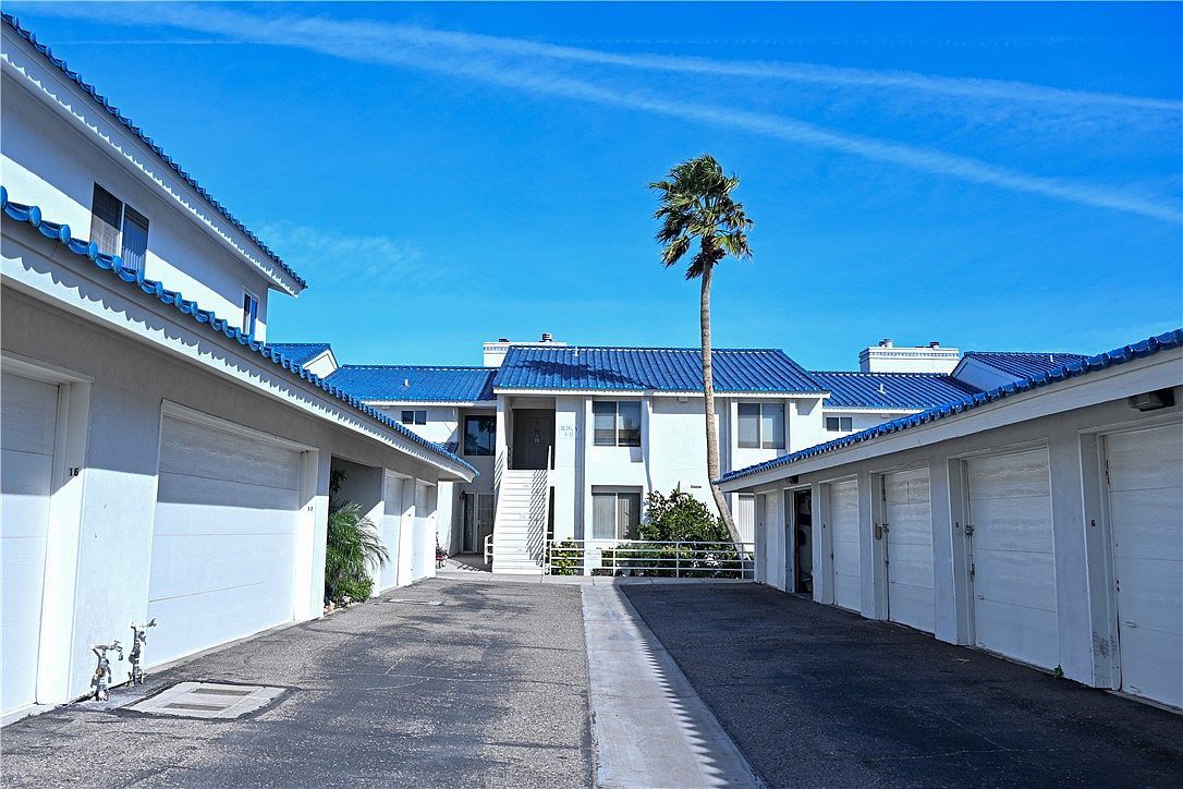 1800 Clubhouse Dr #A8 Bullhead City, AZ 86442 - Thumbnail 3