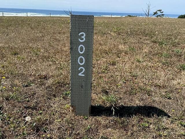 3002 Sandpointe Dr McKinleyville, CA 95519 - Thumbnail 3