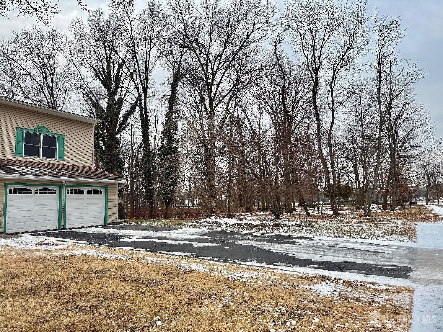 23 Howell Ave Piscataway, NJ 08854 - Thumbnail 3