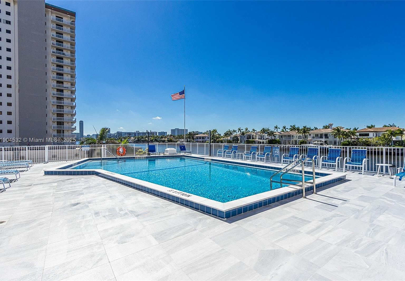 1410 S Ocean Dr APT 1702 Hollywood, FL 33019 - Thumbnail 3