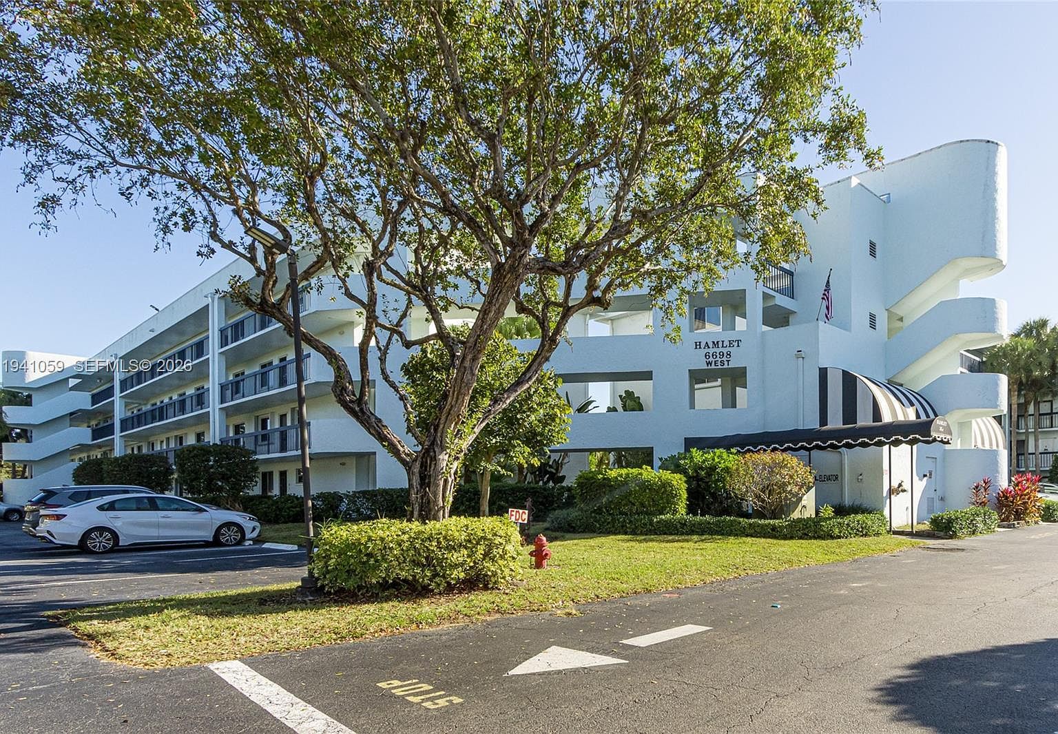 6698 10th Ave N APT 118 Lake Worth, FL 33467 - Thumbnail 3