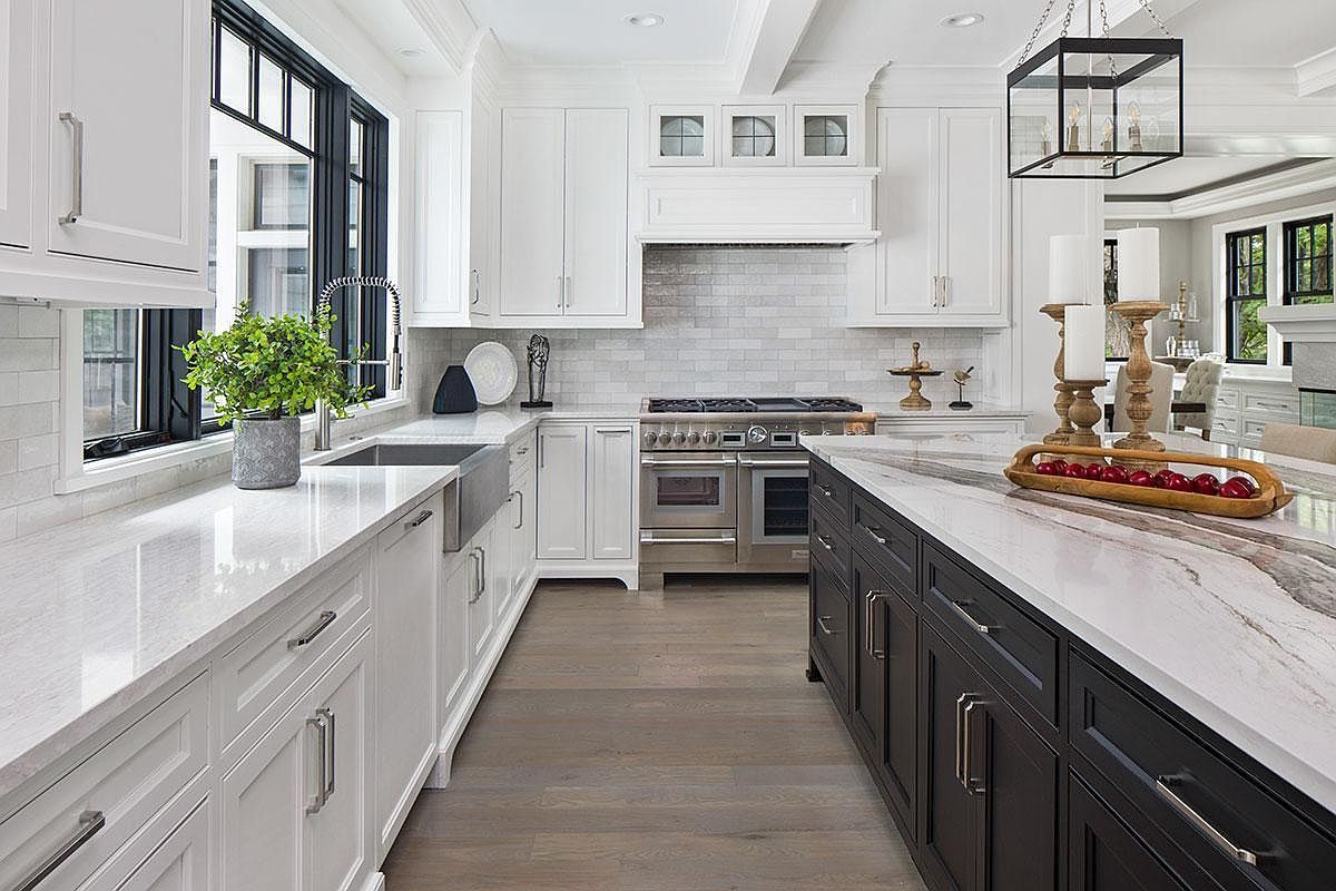 3930 Stratford Ln Excelsior, MN 55331 - Thumbnail 3