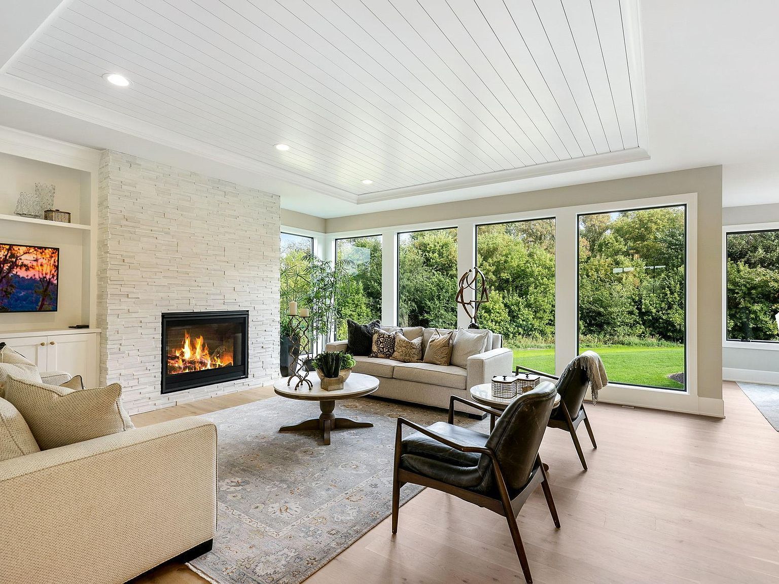 3941 White Oak Ln Excelsior, MN 55331 - Thumbnail 3