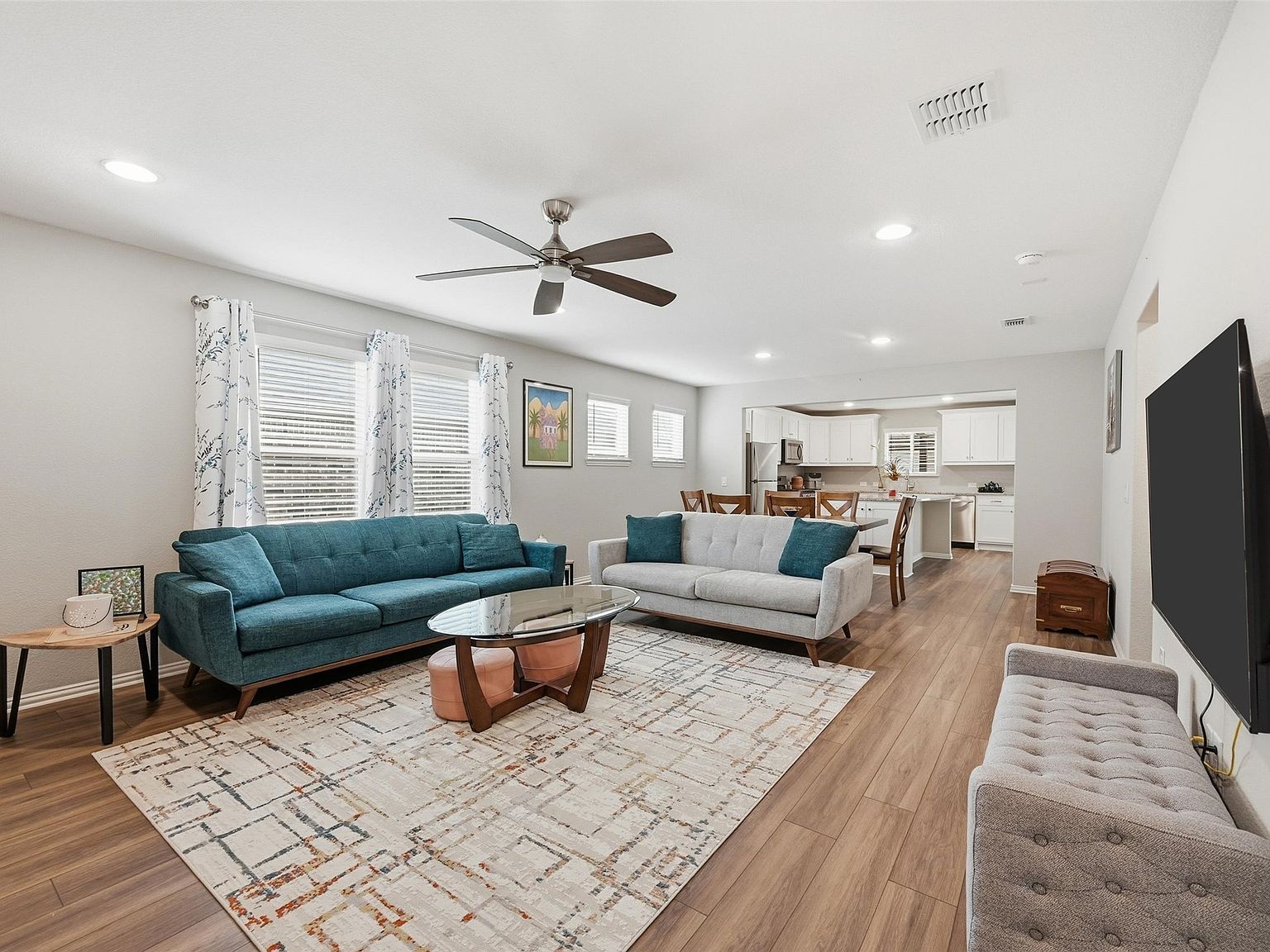 200 Sleepy Willow Ln McKinney, TX 75071 - Thumbnail 3