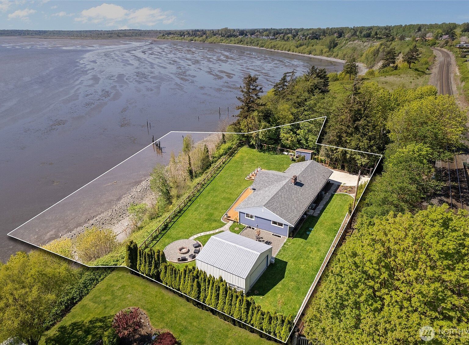 3161 Locust Ave Bellingham, WA 98225 - Thumbnail 3