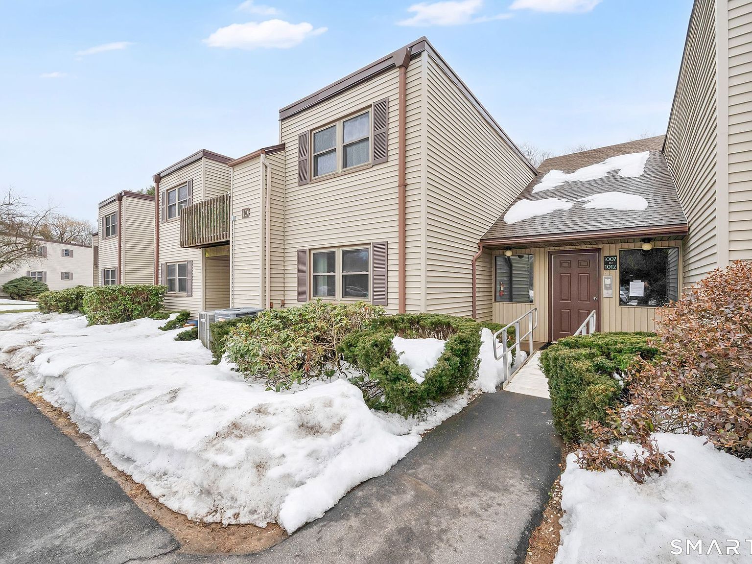 1011 Twin Circle Dr #1011 South Windsor, CT 06074 - Thumbnail 3